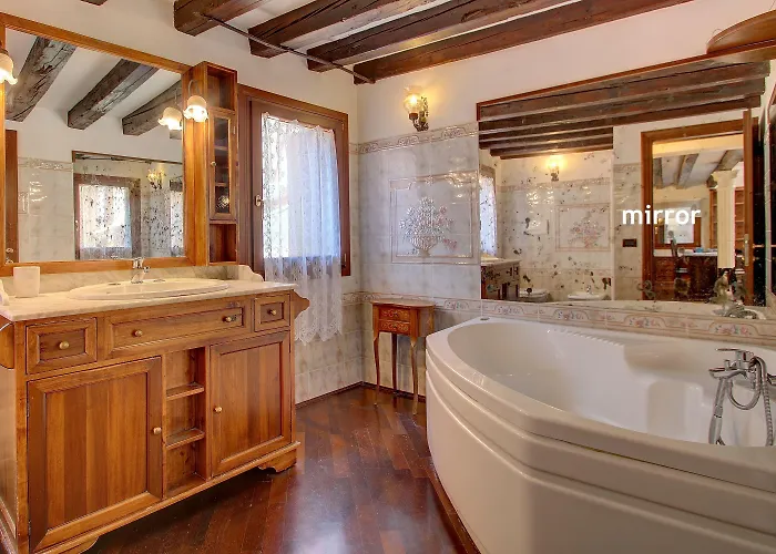 Апартаменты Marcopolo Private~terrace Венеция