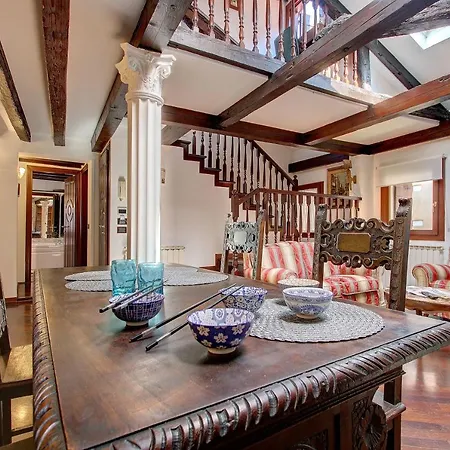 Marcopolo Private~terrace Venezia