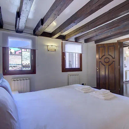 Marcopolo Private~terrace *